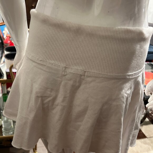 Guess Skirt - Picture 3 of 3